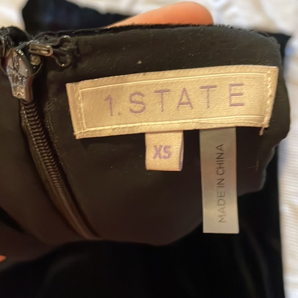 1. State romper - Picture 2 of 2